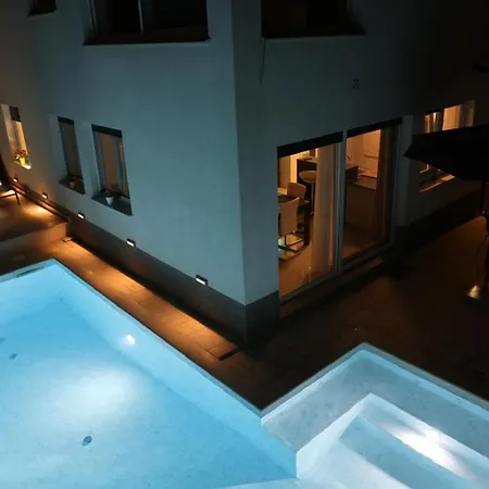 Rooftop تروغير